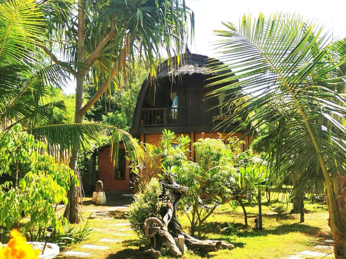 Kampung Meno Bungalows Gili Meno Extérieur photo