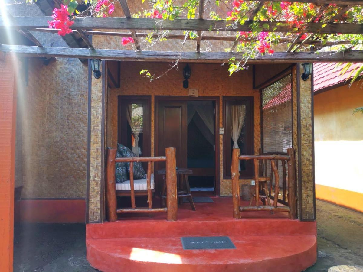 Kampung Meno Bungalows Gili Meno Chambre photo