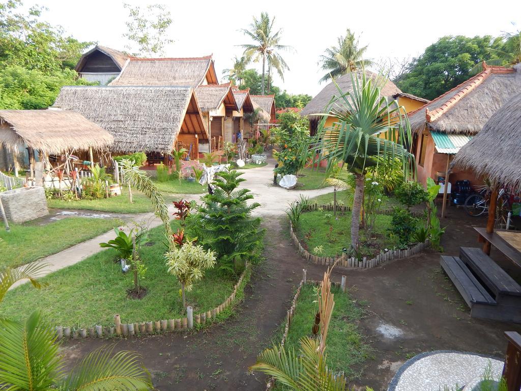 Kampung Meno Bungalows Gili Meno Extérieur photo